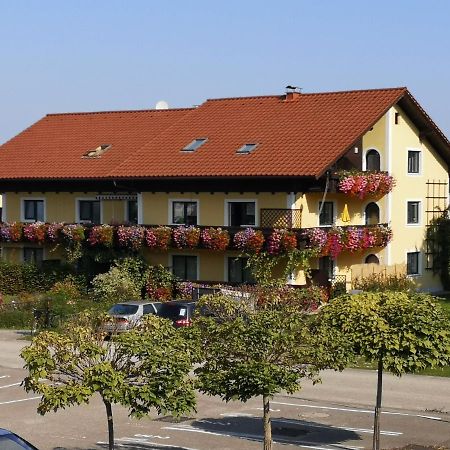 Ferien-Garconniere Hemetsberger Apartment Вайрег Екстериор снимка